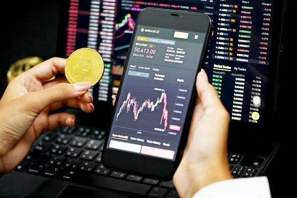 50代の教育ローン地獄──子どもの奨学金と親の負担の現実的な分担方法