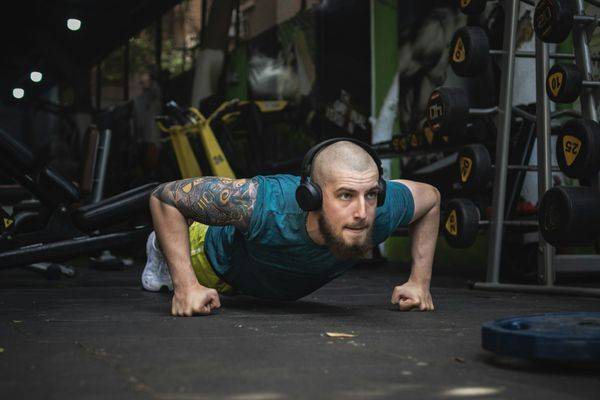 血圧が少し高いと言われたら──今日からできる“塩との距離”